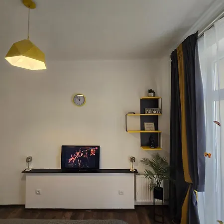 아파트 S2 Sunshine Balcony